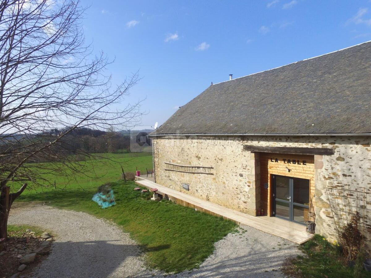 Domaine De La Clauzade Bed & Breakfast Saint-Germain-les-Vergnes Luaran gambar