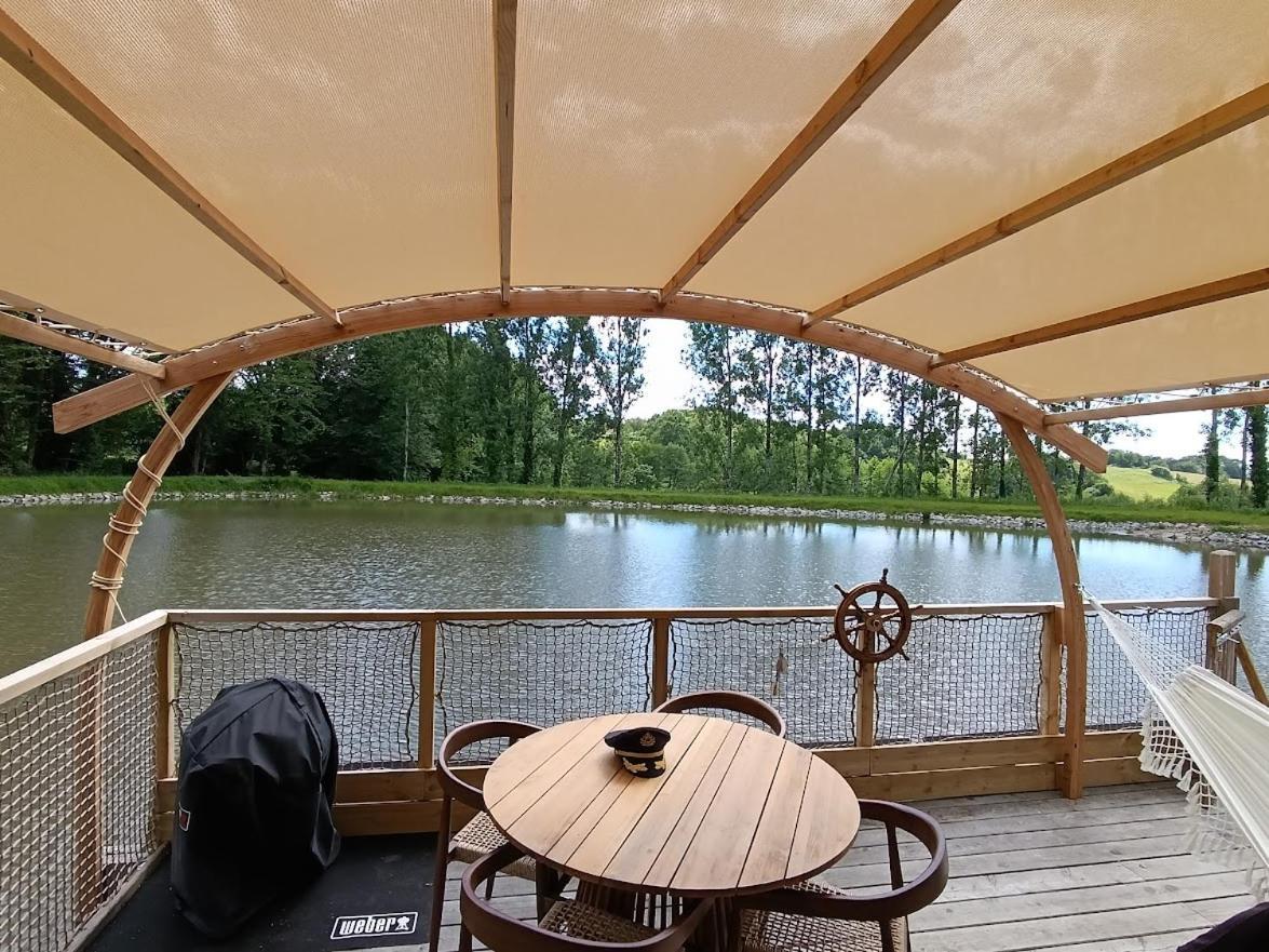 Domaine De La Clauzade Bed & Breakfast Saint-Germain-les-Vergnes Luaran gambar