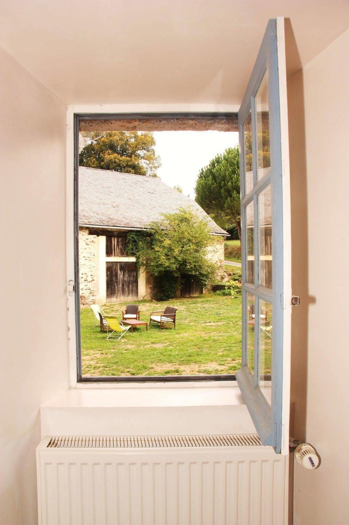 Domaine De La Clauzade Bed & Breakfast Saint-Germain-les-Vergnes Luaran gambar