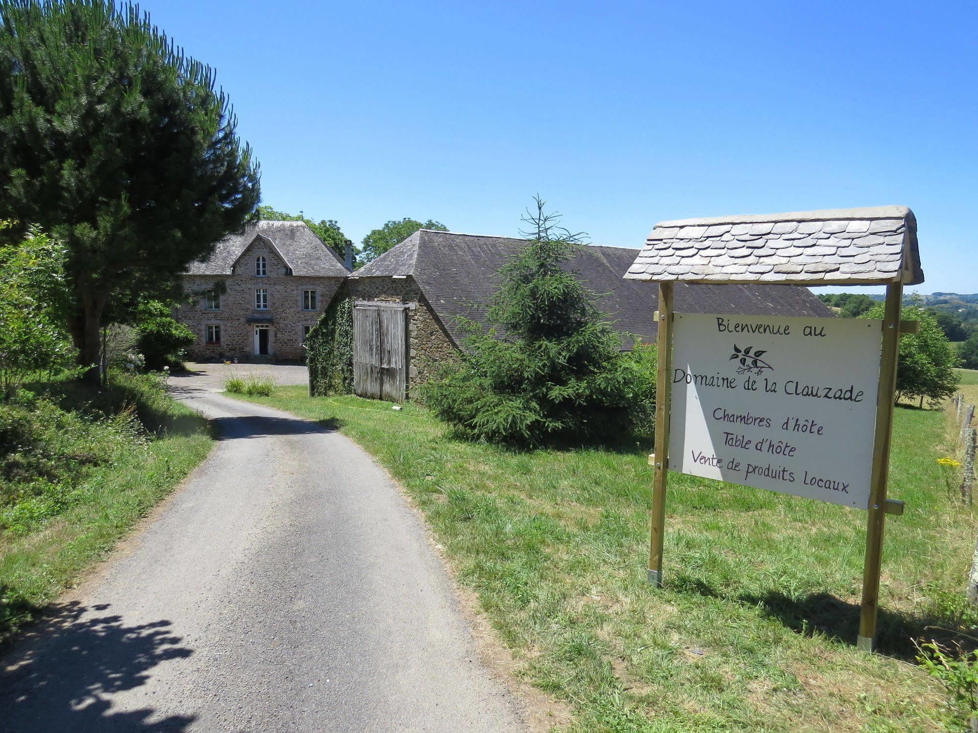 Domaine De La Clauzade Bed & Breakfast Saint-Germain-les-Vergnes Luaran gambar