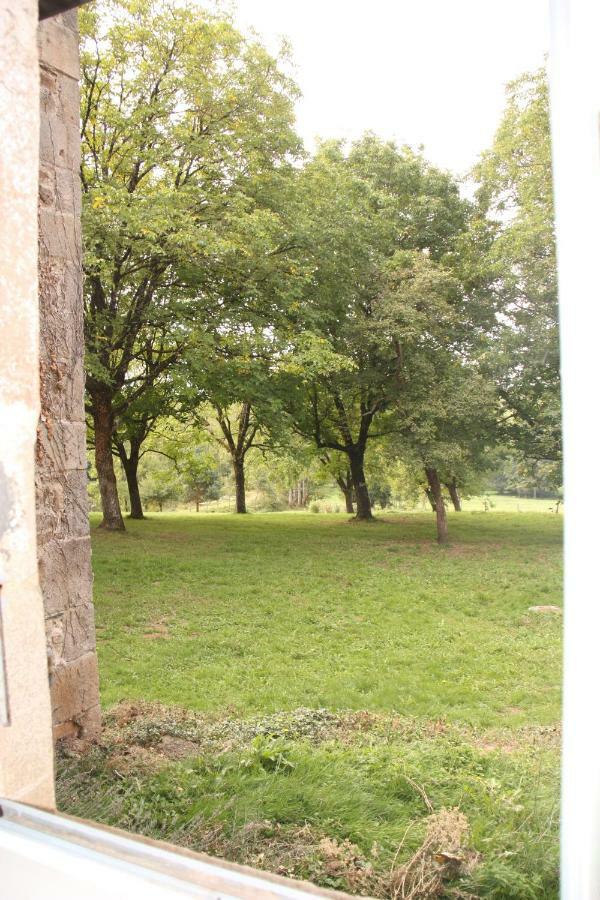 Domaine De La Clauzade Bed & Breakfast Saint-Germain-les-Vergnes Luaran gambar